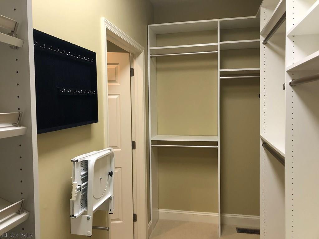 Harvest Glen - Residential Income