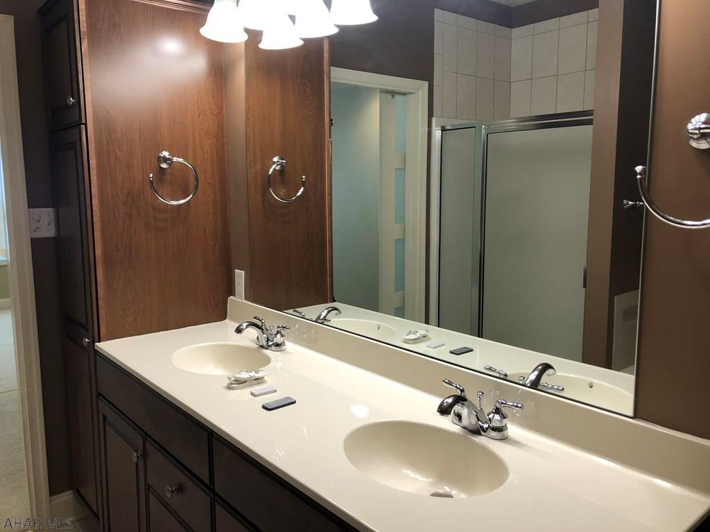 Harvest Glen - Residential Income