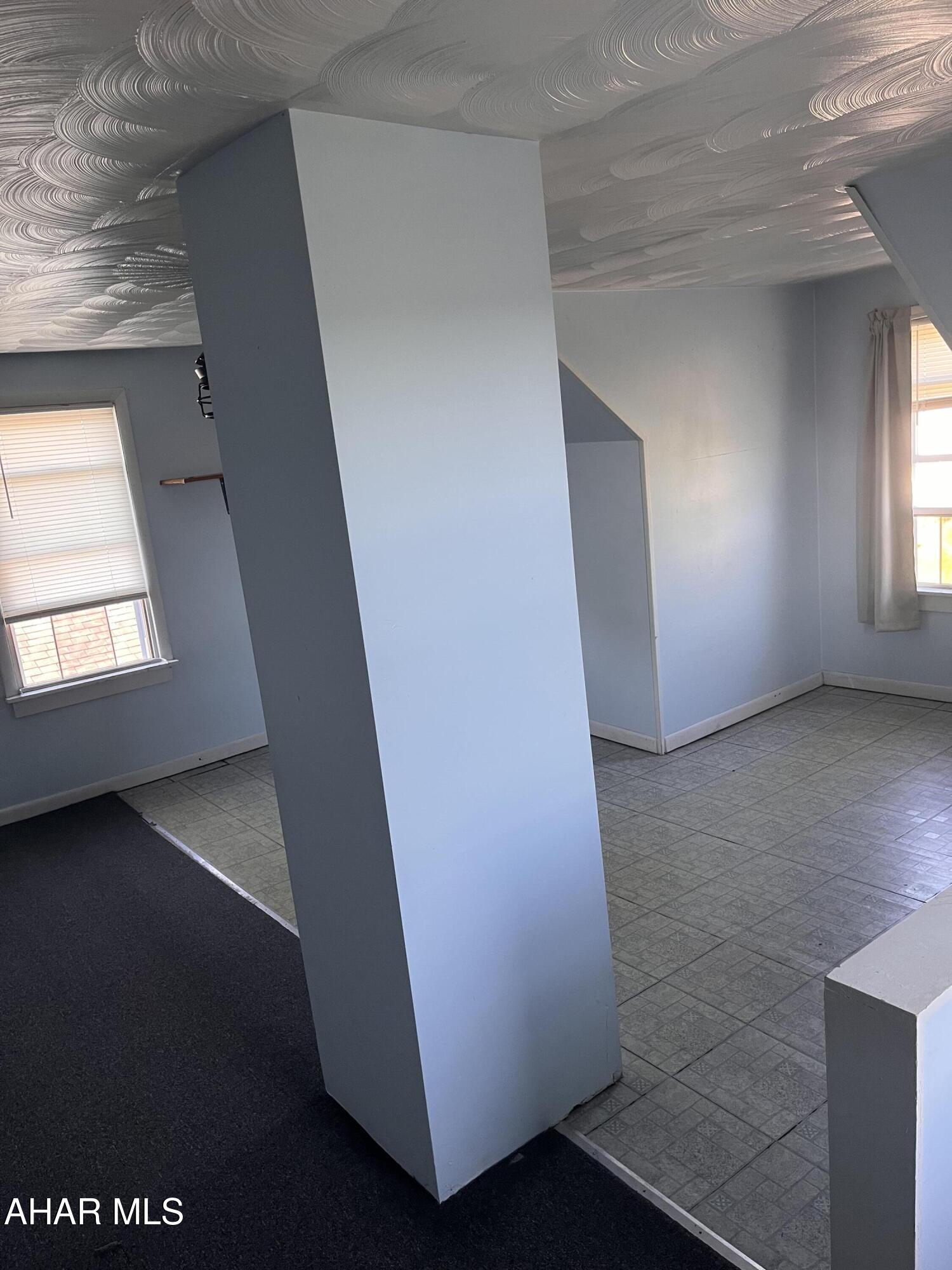 Juniata - Residential