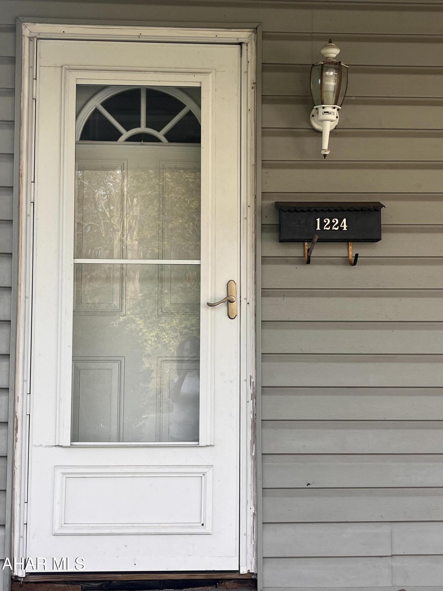 Juniata - Residential