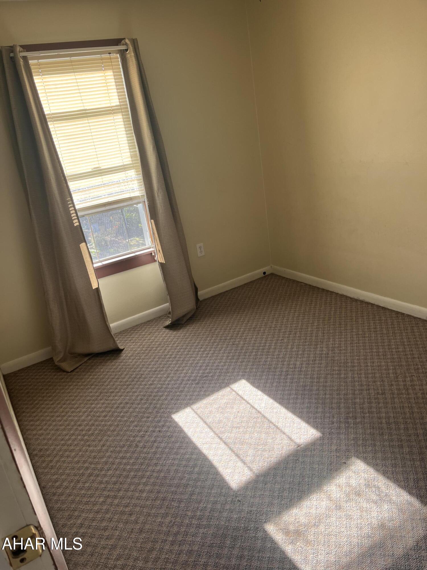 Juniata - Residential