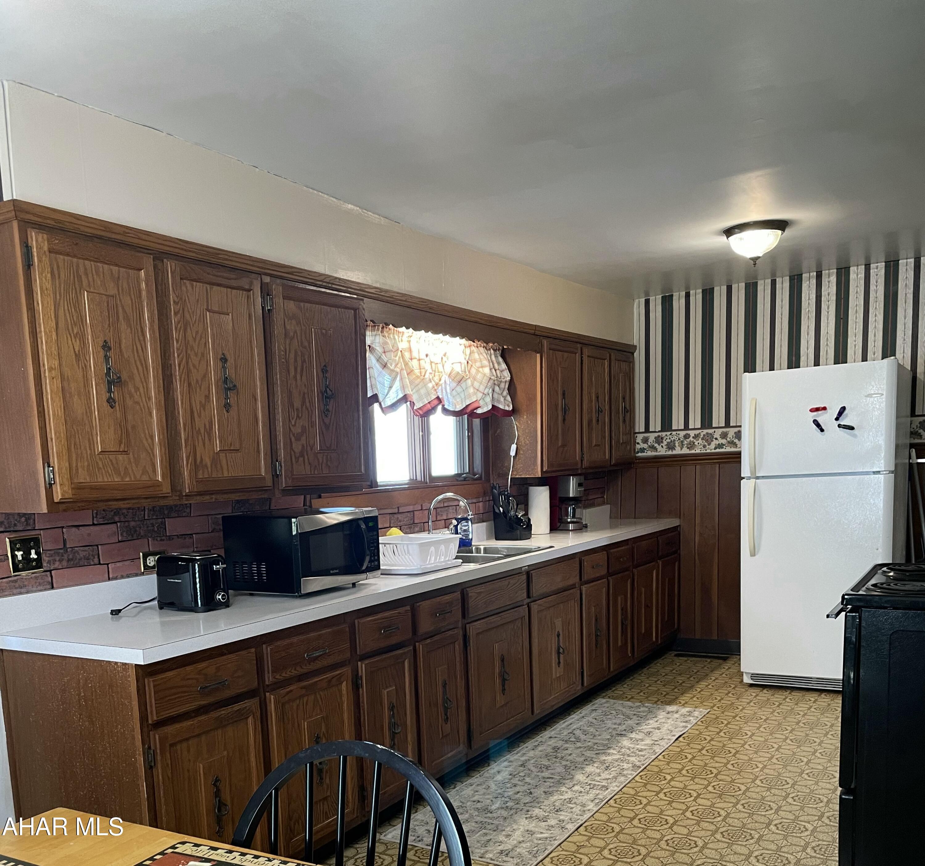 Juniata - Residential