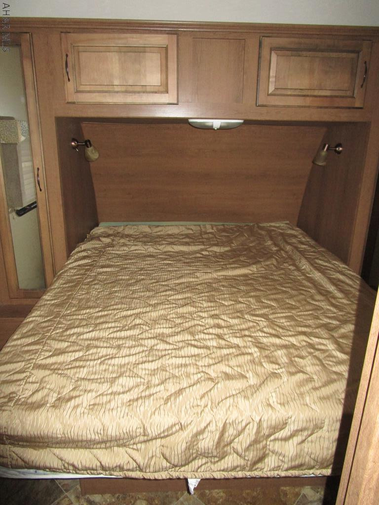 Glendale Yearound - Residential