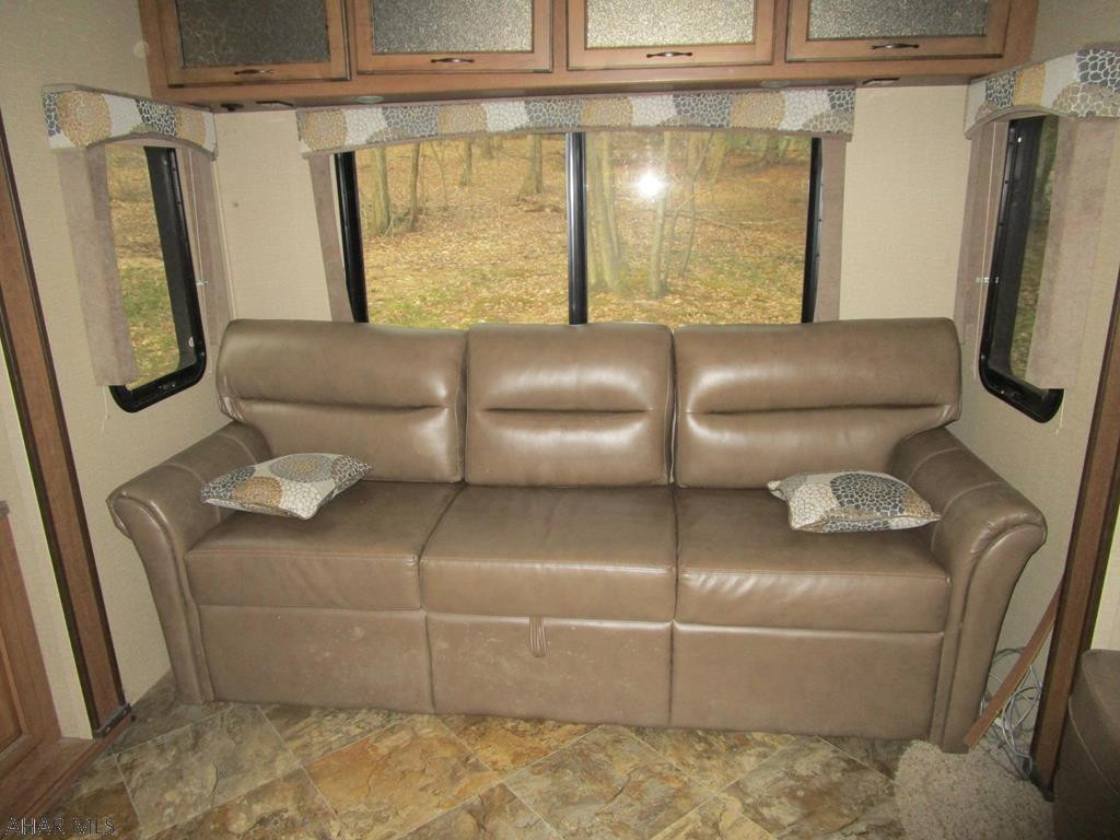 Glendale Yearound - Residential