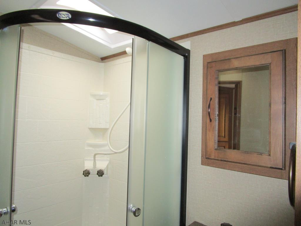 Glendale Yearound - Residential