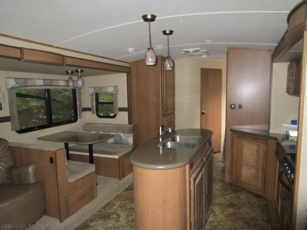 Glendale Yearound - Residential