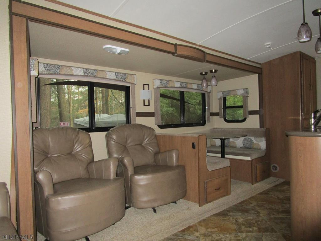 Glendale Yearound - Residential