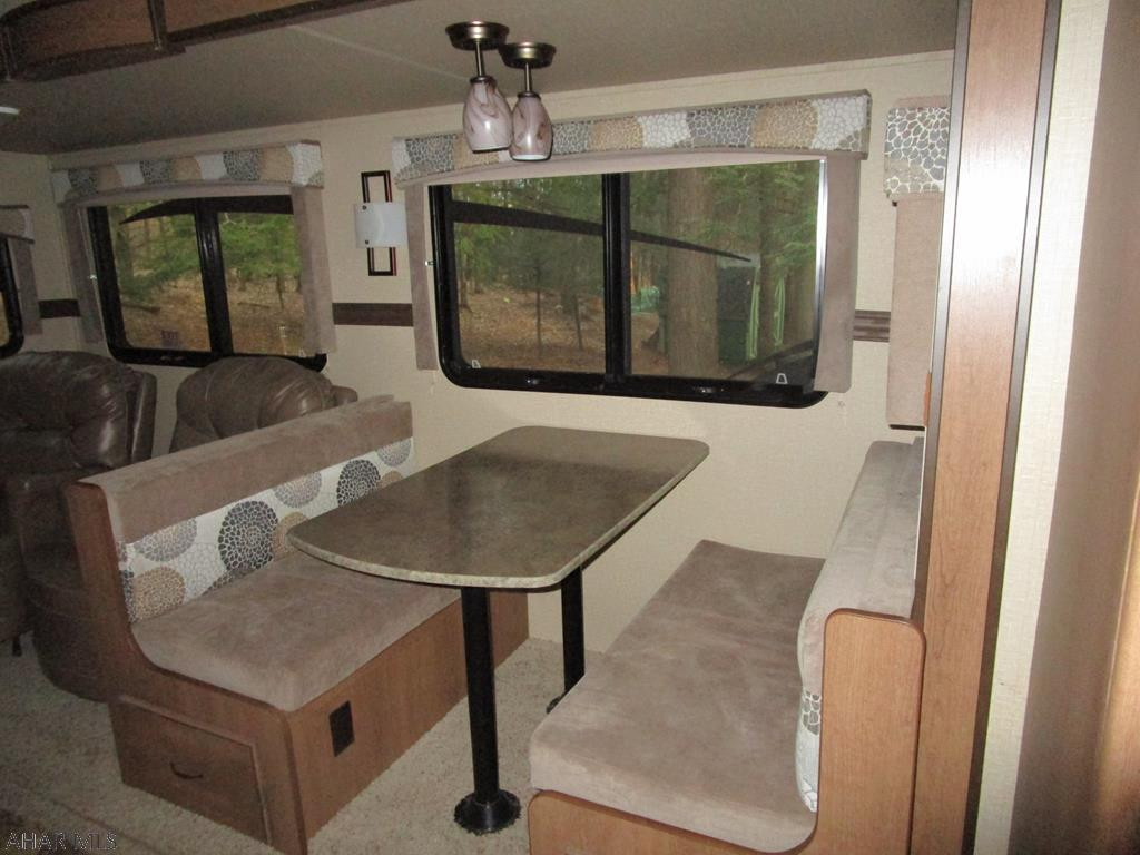 Glendale Yearound - Residential