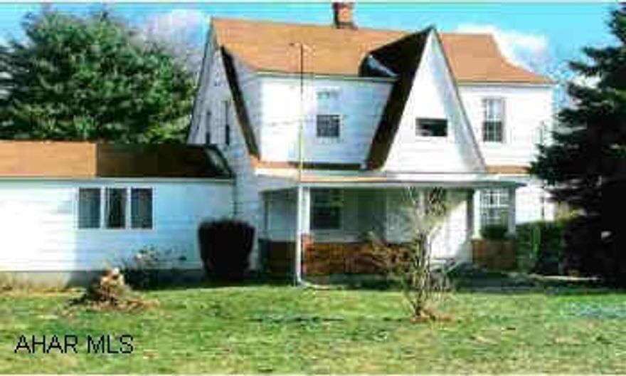 Cape Cod - 3 BR, 1 car attached garage, 2 car detached garage, barn, 2 sheds on 2.42 acres. Call Gary at 948-4132 3BR Cape Cod on 2.42 level acres. Call Gary at 948-4132