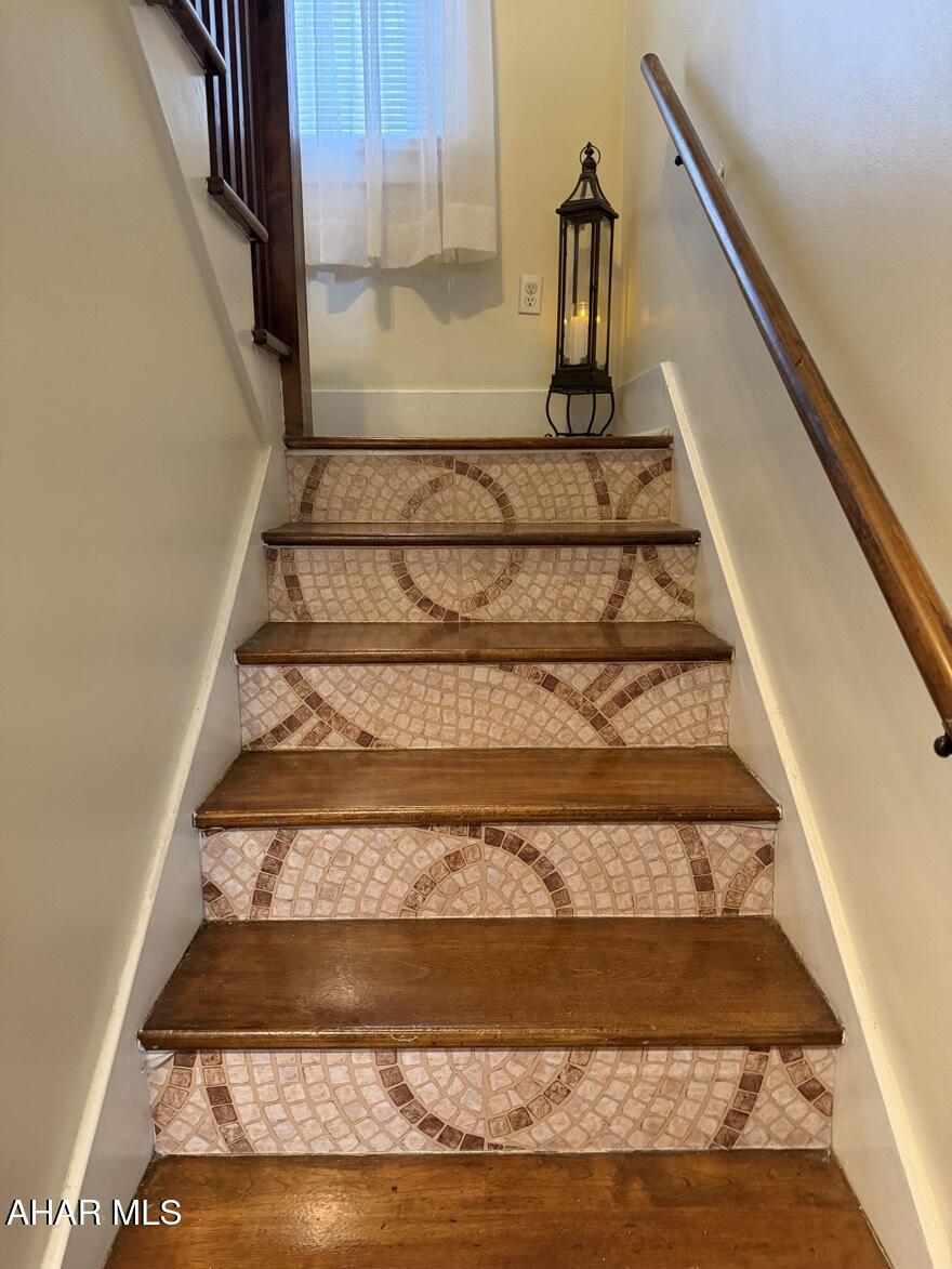 Baker Mansion - Residential