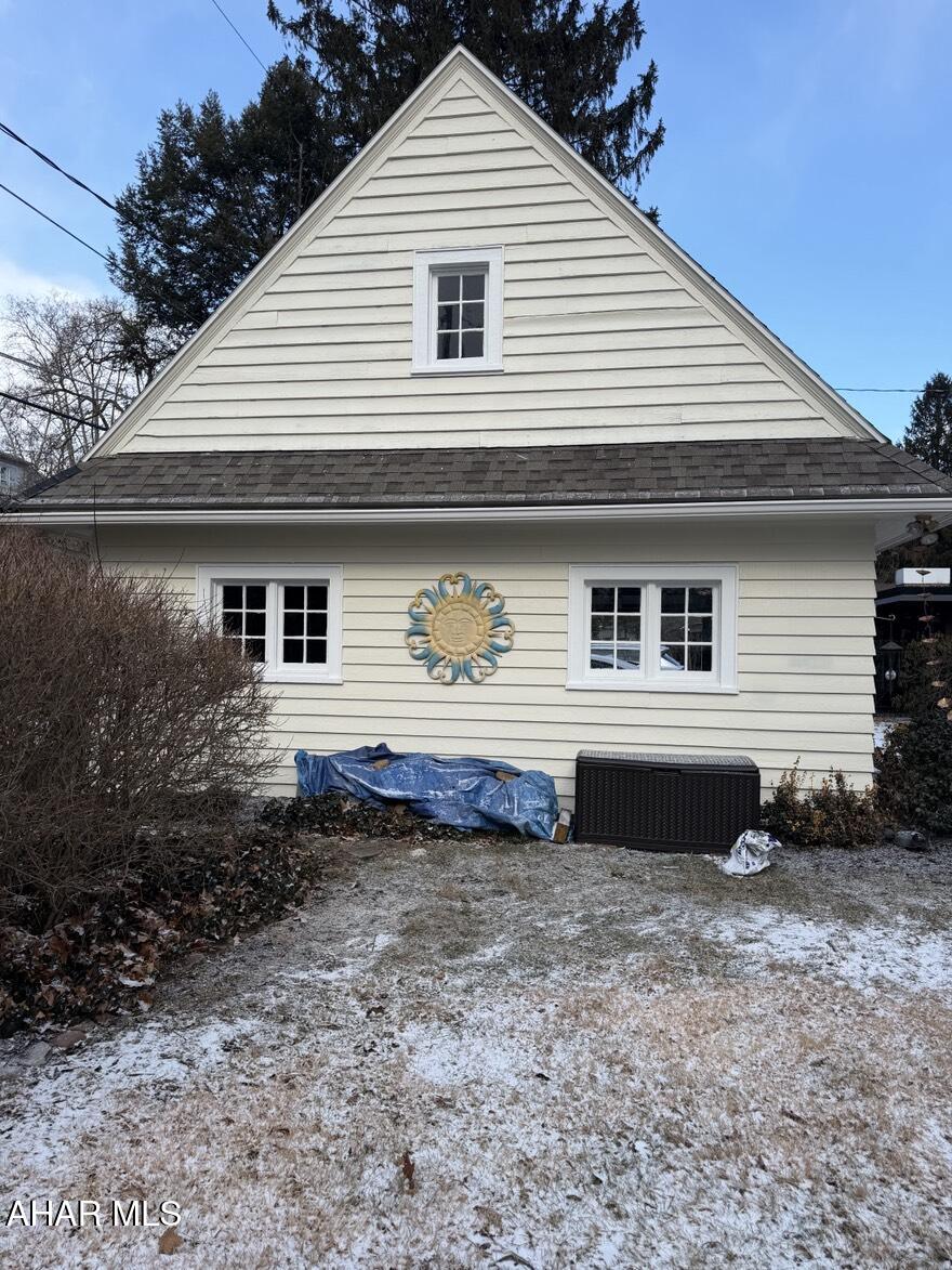 Baker Mansion - Residential