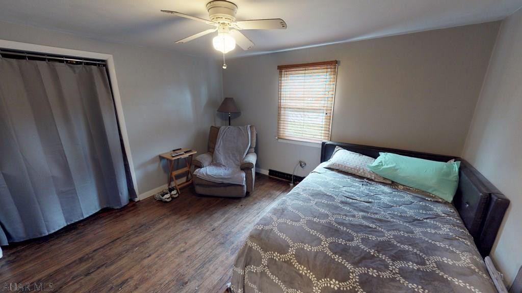 Lower Brush Mountain Road - Residential