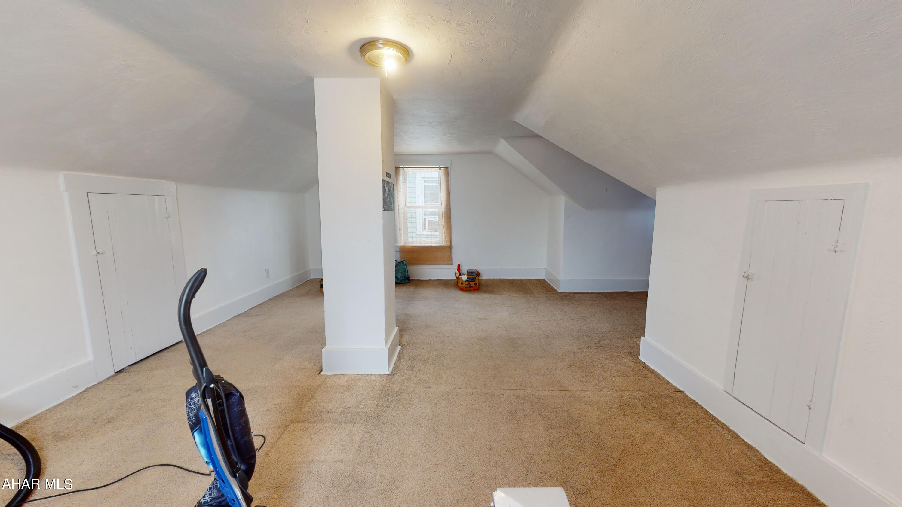 Juniata - Residential