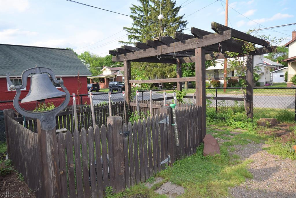 Hollidaysburg - Residential