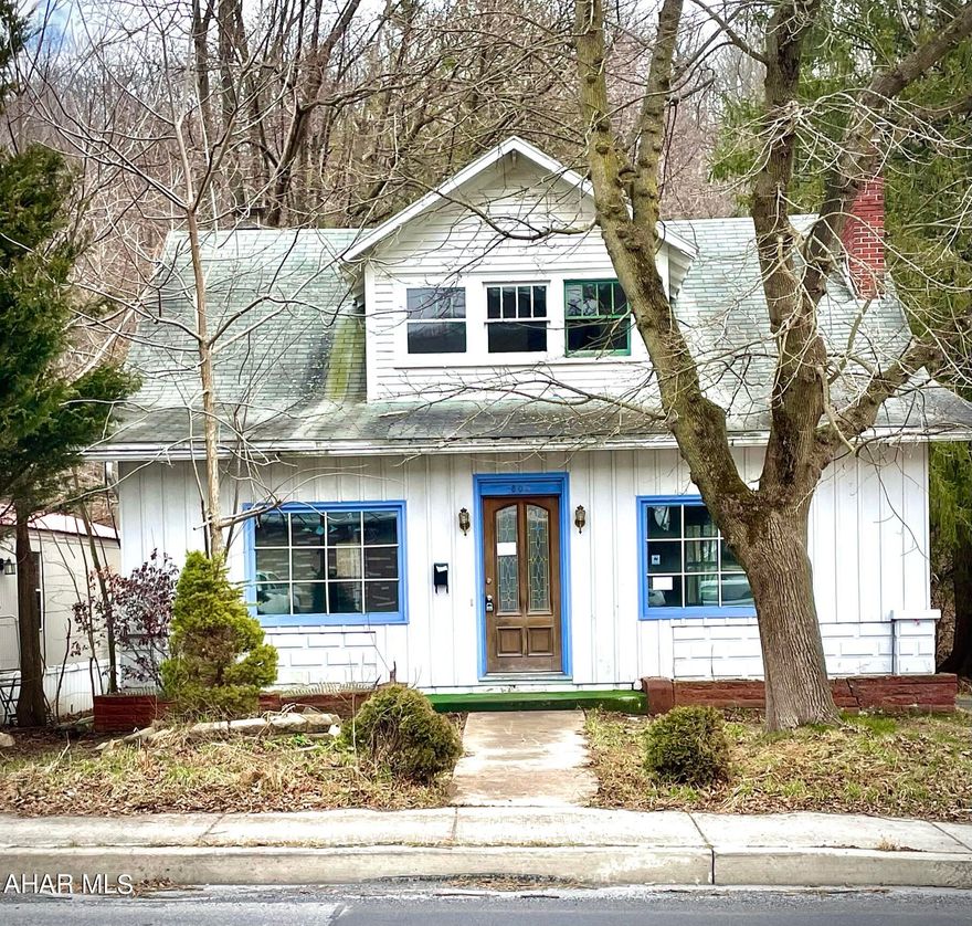 Welcome to this charming 3-bedroom, 1-bathroom house in Everett. This property is located on a .2 acre lot and comes with a detached garage and a screened-in porch perfect for relaxing and enjoying the outdoors.

As you step inside, you'll be greeted by a living room complete with a fireplace, creating a warm and inviting ambiance perfect for cozy winter nights. The living room flows into the dining area, providing a spacious and open feel.

The bedrooms are generously sized and offer ample natural light. The bathroom has all the necessary fixtures, but may require some updates and repairs.

The detached garage can be used for storage or as a workspace. The screened-in porch is perfect for enjoying the outdoors without worrying about bugs or harsh weather conditions.

Please note that this property is being SOLD AS-IS and requires some repairs and updates to bring it up to its full potential. However, with some TLC, this property has the potential to be a beautiful and comfortable home for anyone looking for a retreat in a serene neighborhood.
