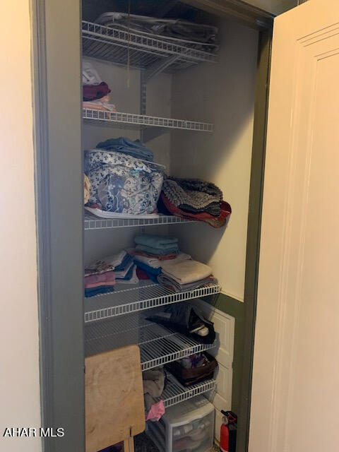 Llyswen - Residential