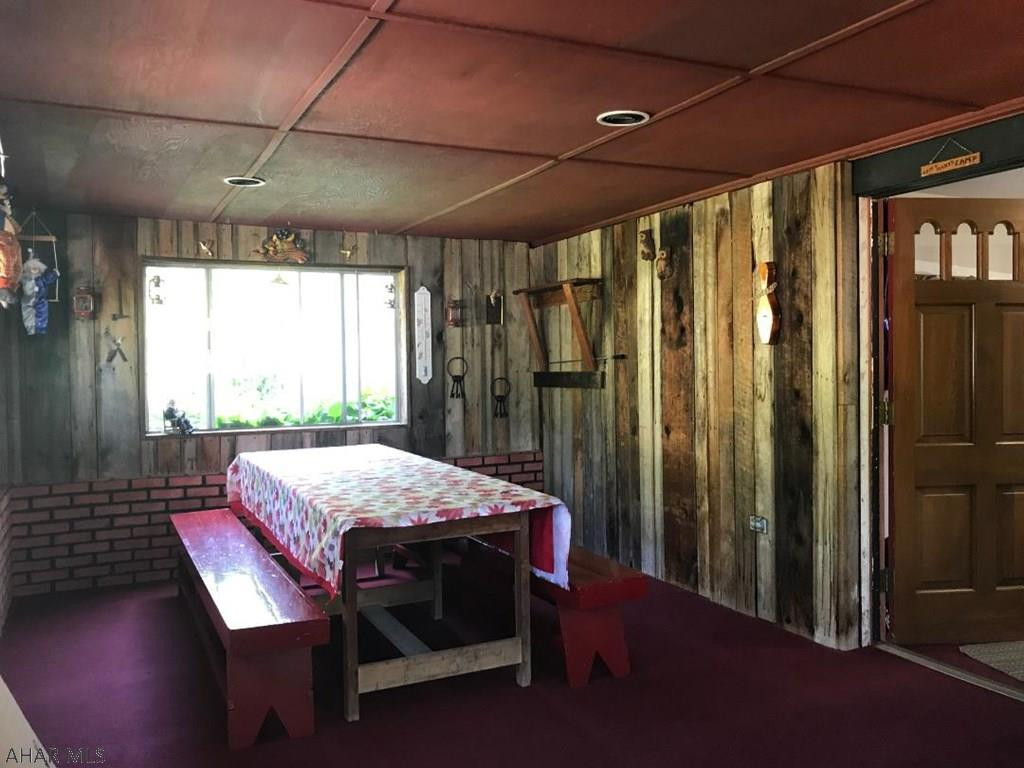 Maple Hollow - Residential