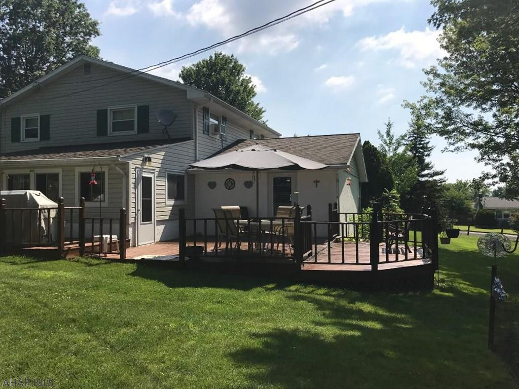 Maple Hollow - Residential