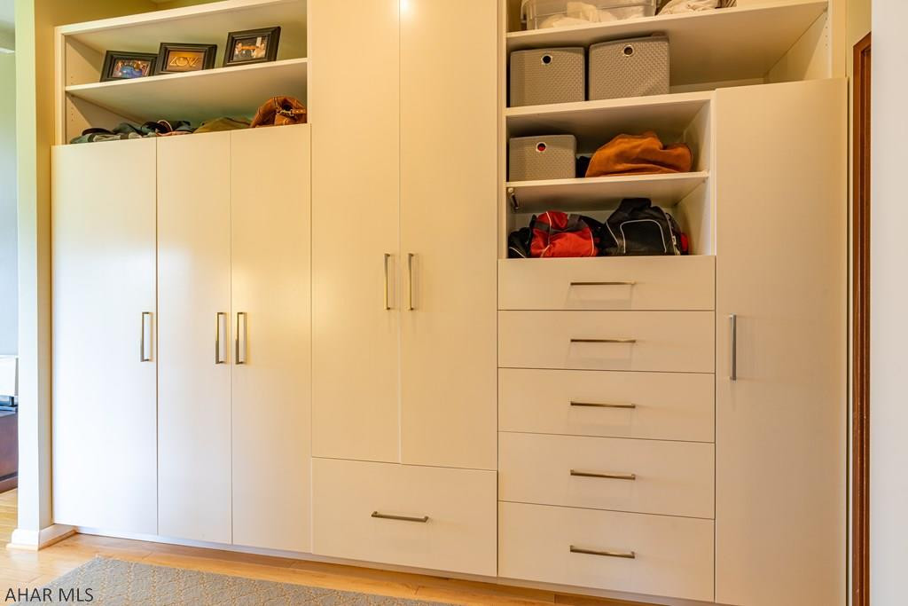 Scotch Valley - Residential