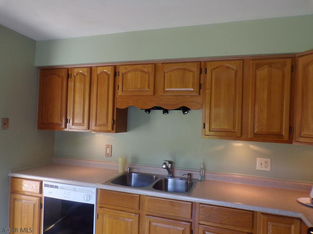 Cricket Knoll - Residential