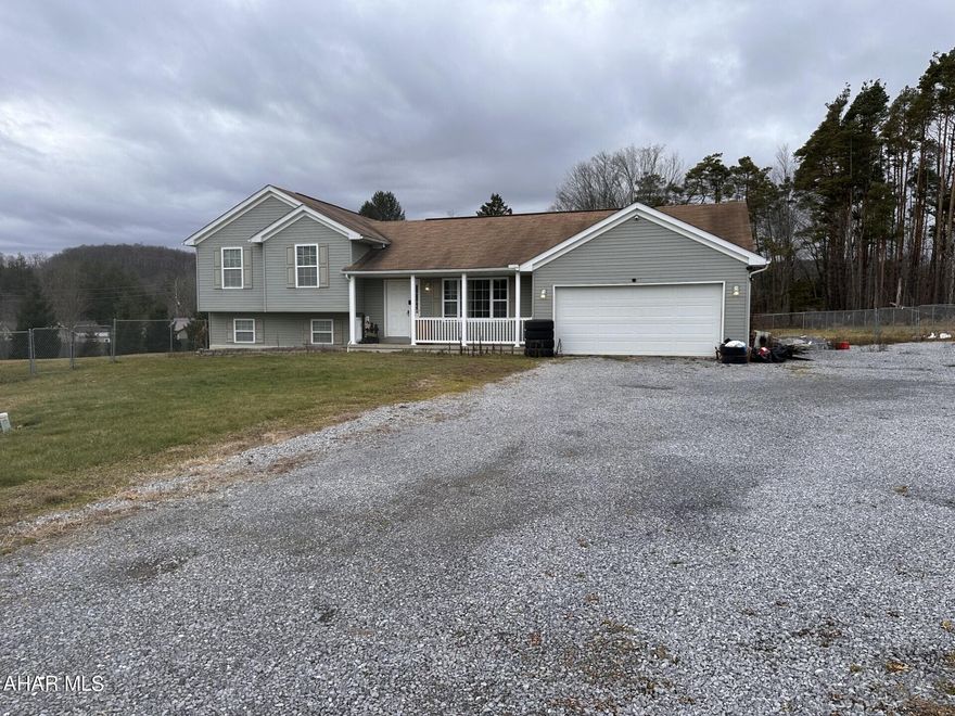 Jackson Township-Central Cambria Schools - 3 bedroom, 2 bath vinyl sided bi-level on 1.3 acre level lot. Finished family room and office/4th bedroom in lower level. central air. 2 Car attached garage.  appliances included.