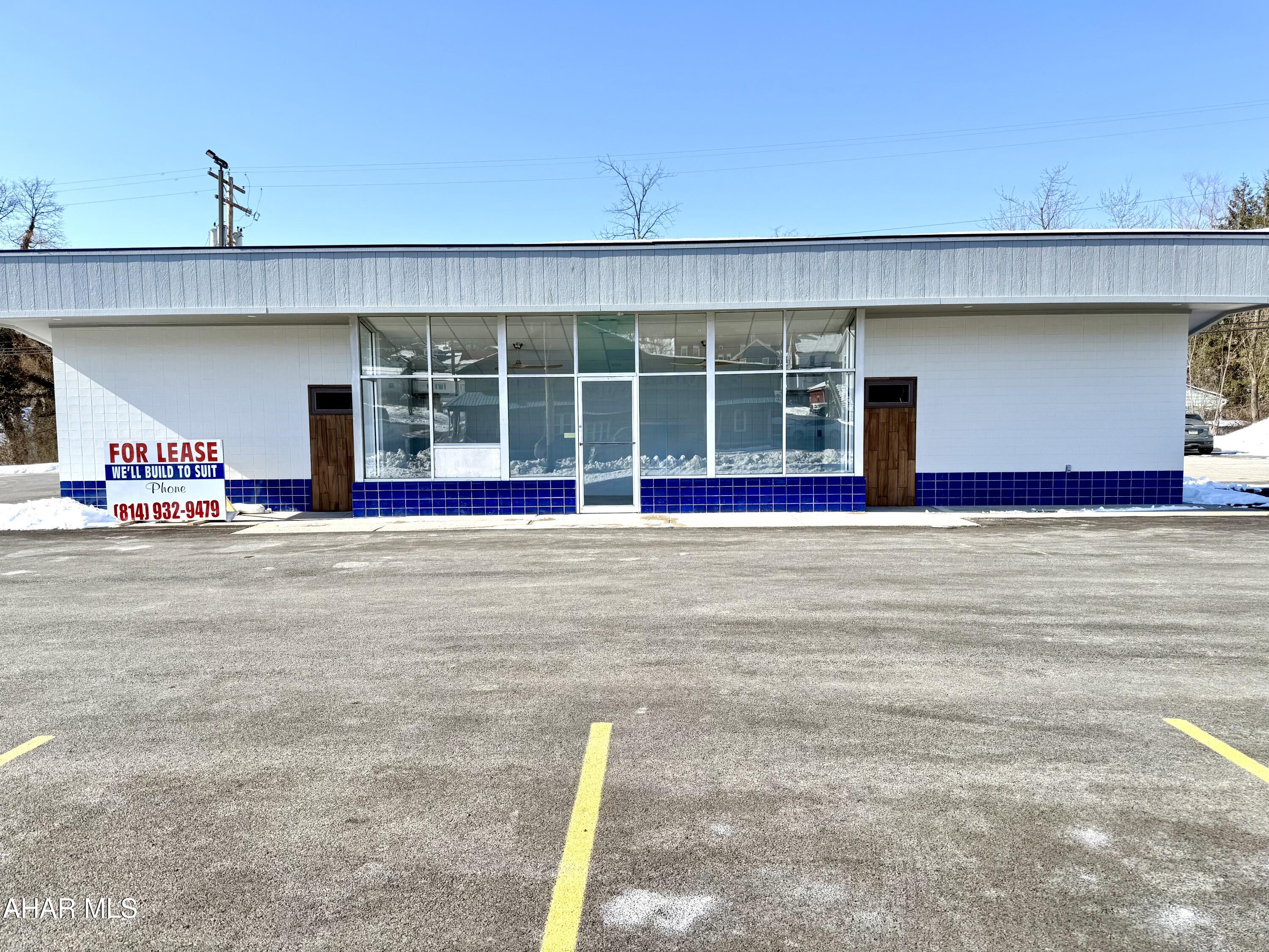 Lakemont - Commercial Lease
