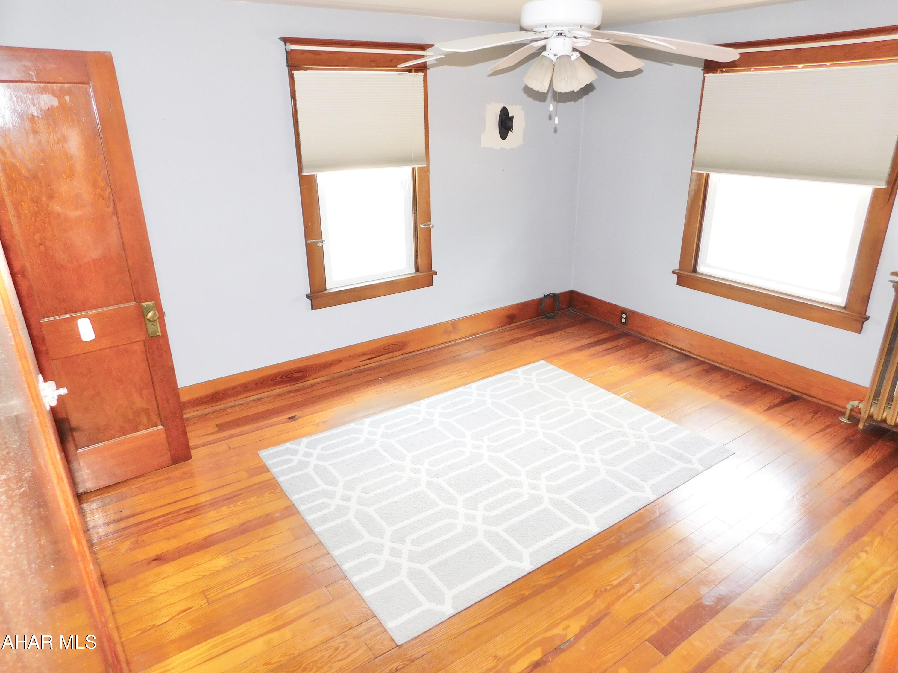 Juniata Gap - Residential