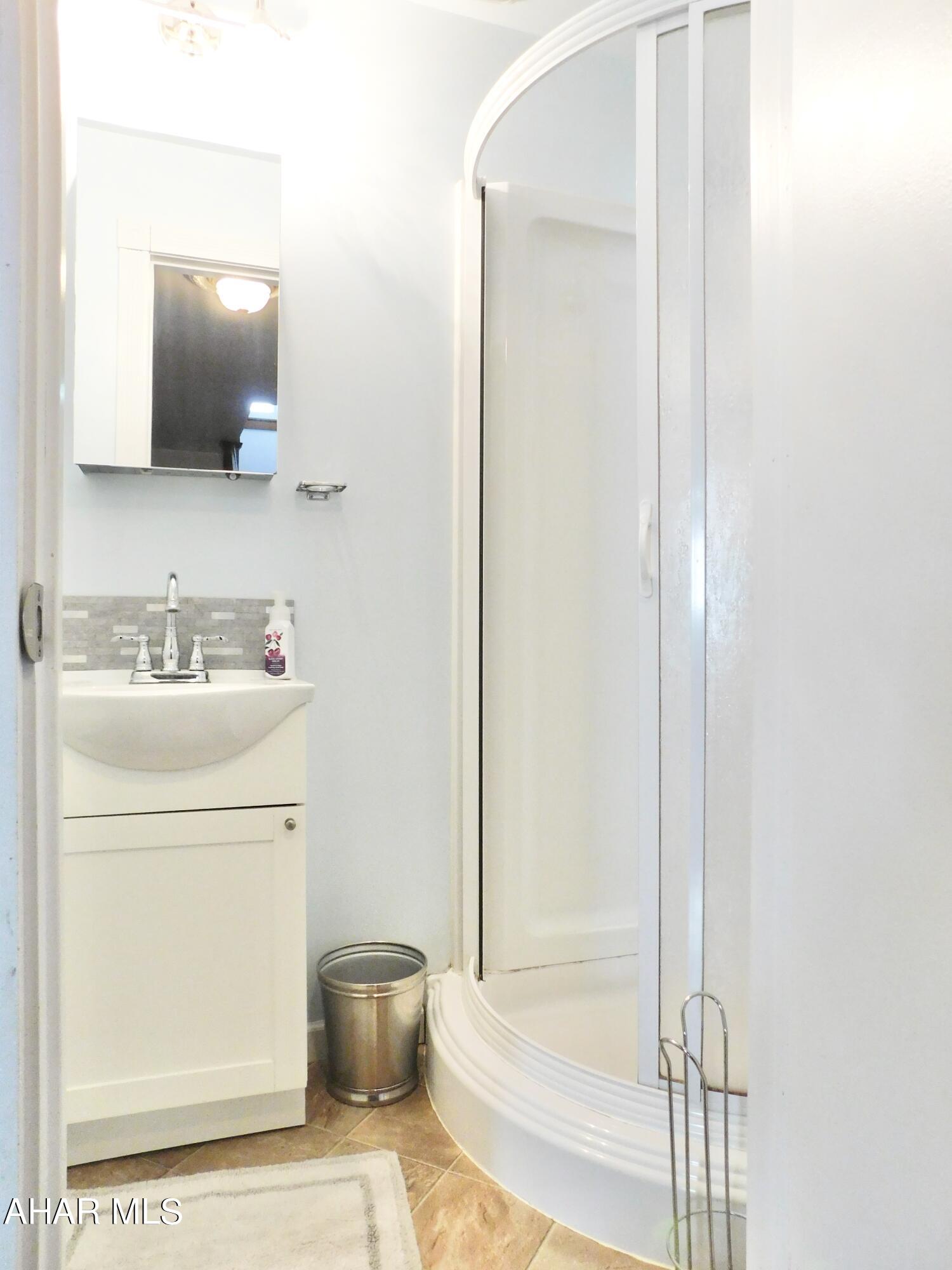 Juniata Gap - Residential