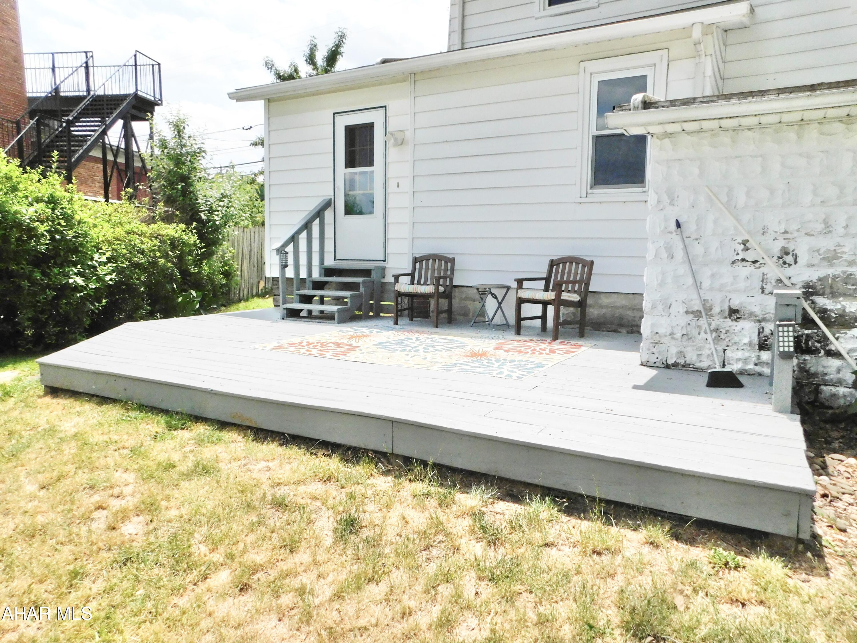 Juniata Gap - Residential