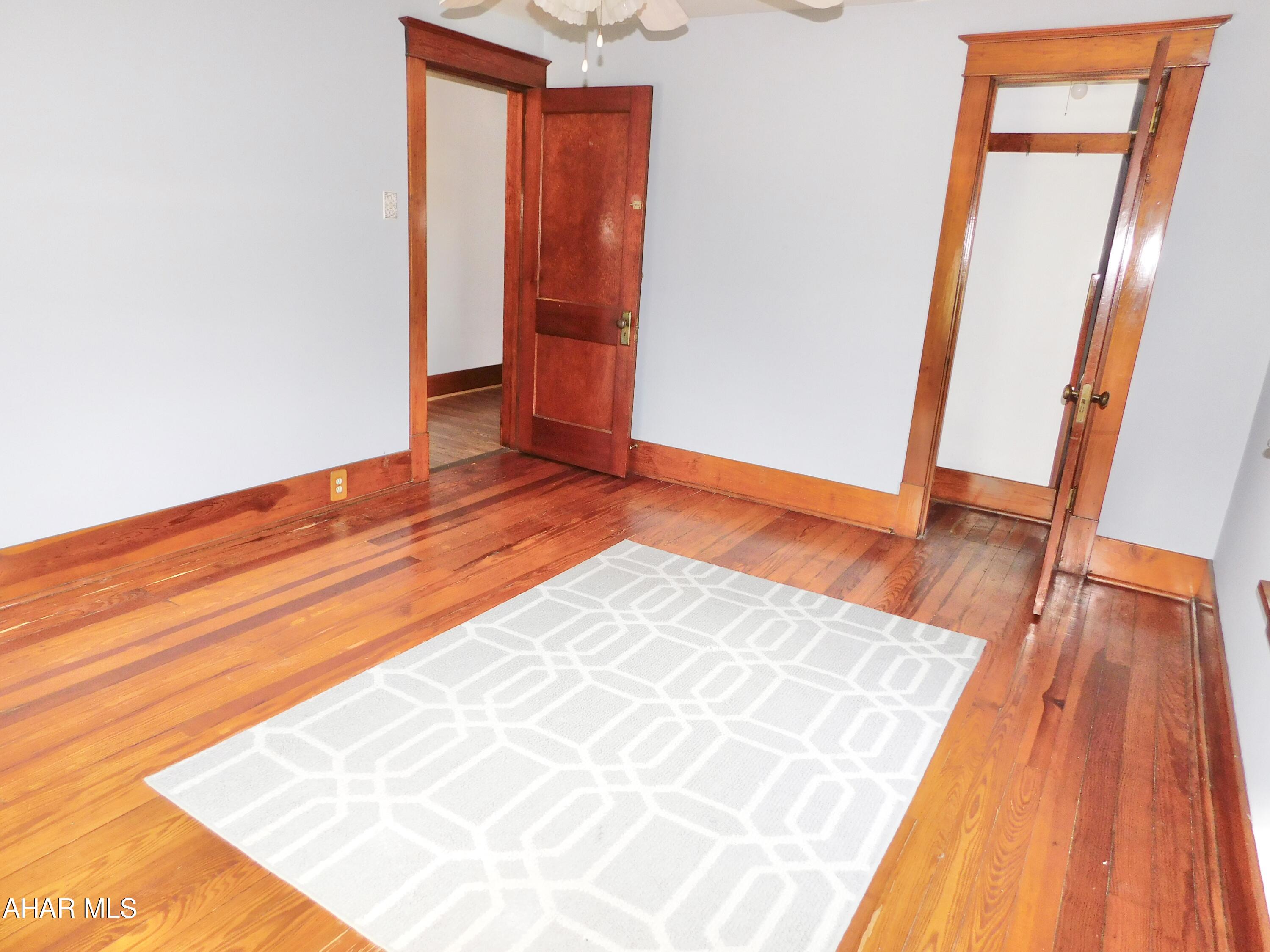 Juniata Gap - Residential