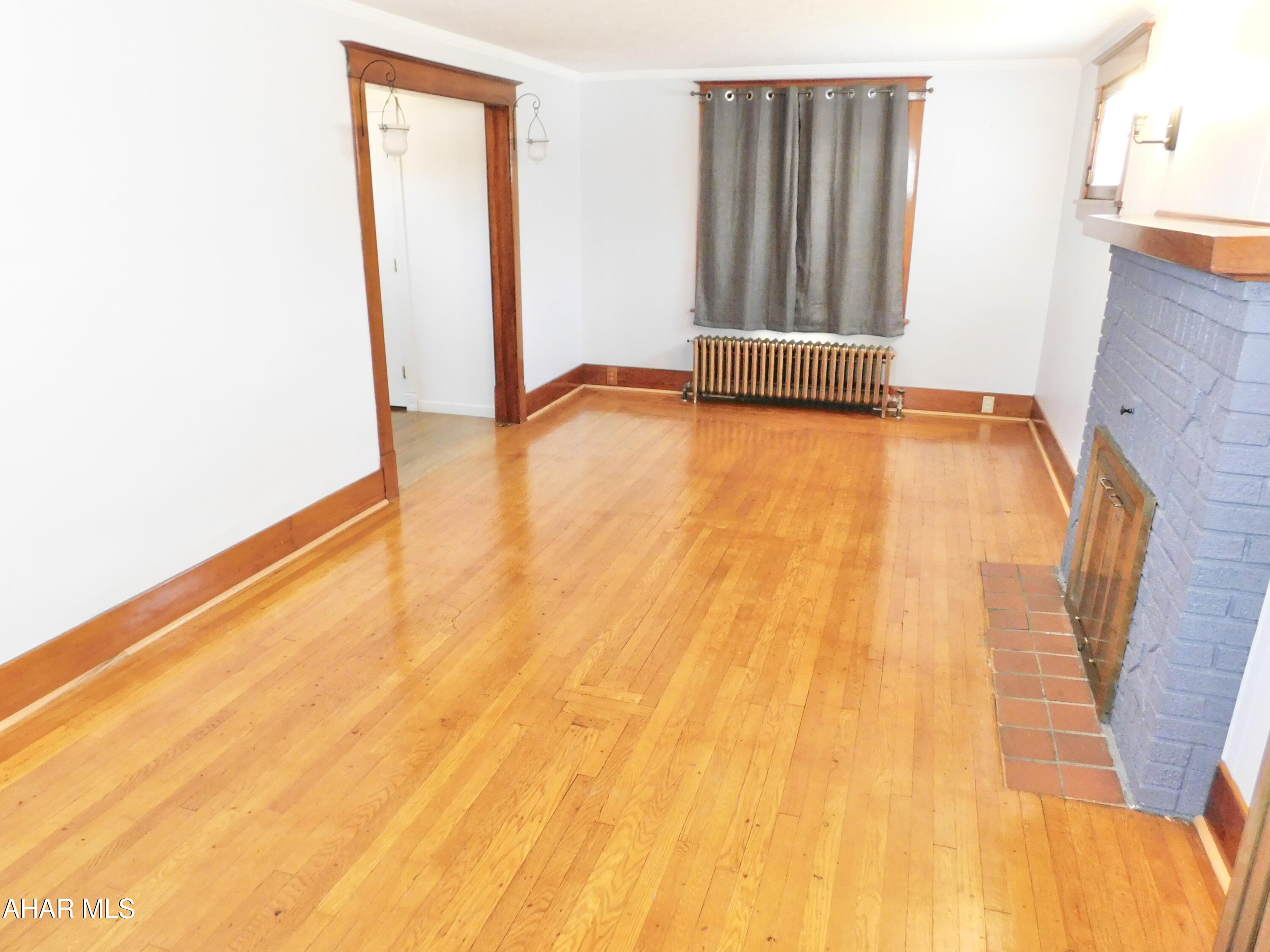 Juniata Gap - Residential