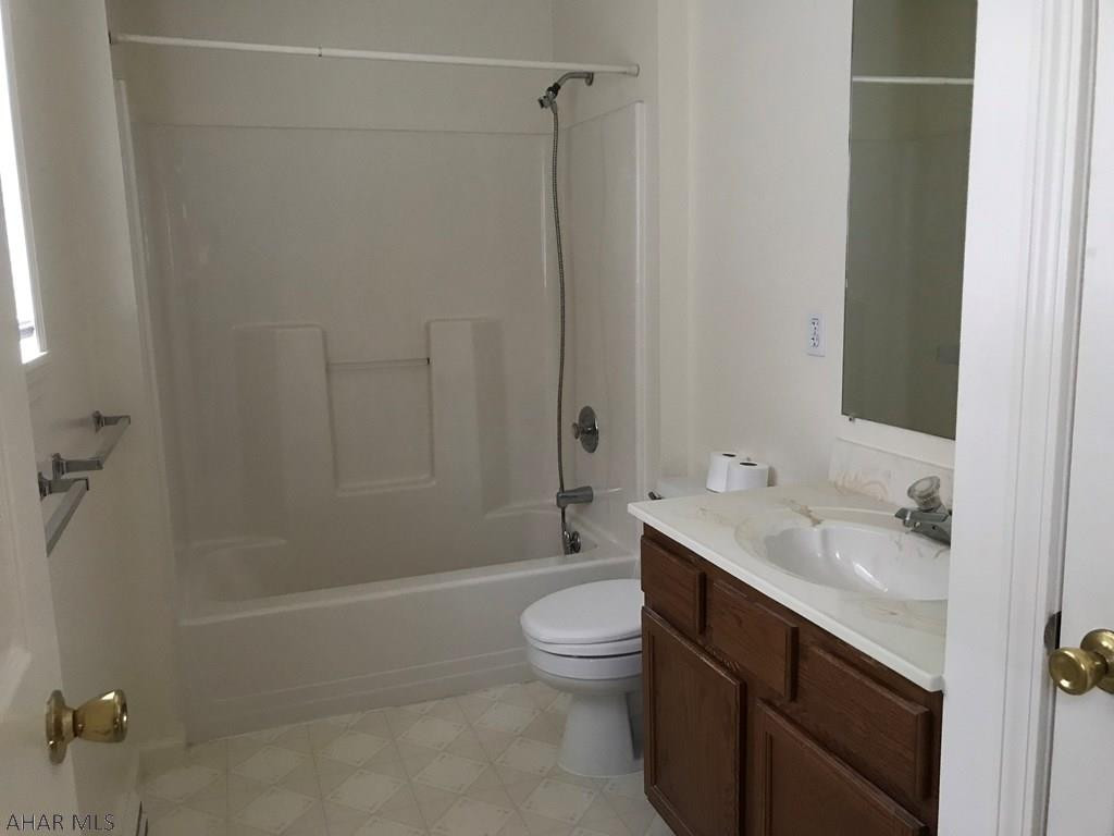 Hollidaysburg - Residential Income