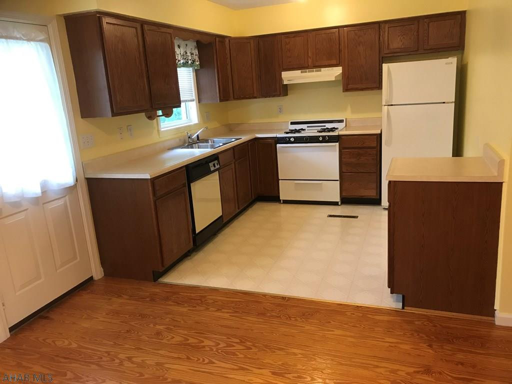 Hollidaysburg - Residential Income