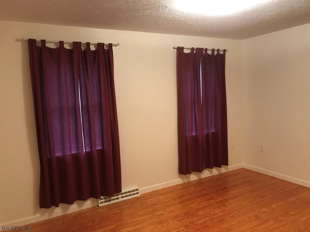 Hollidaysburg - Residential Income