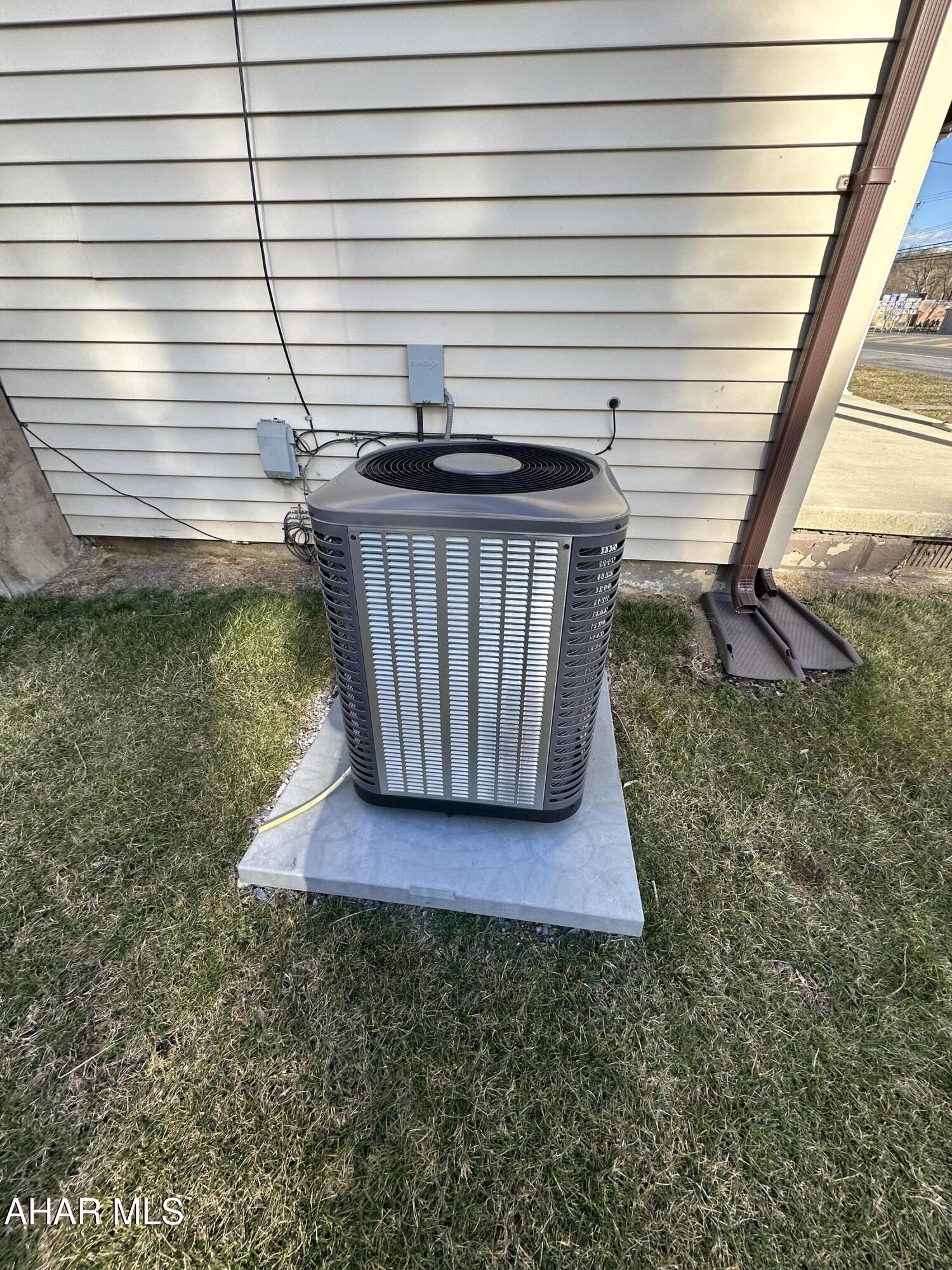 Unknown - Residential