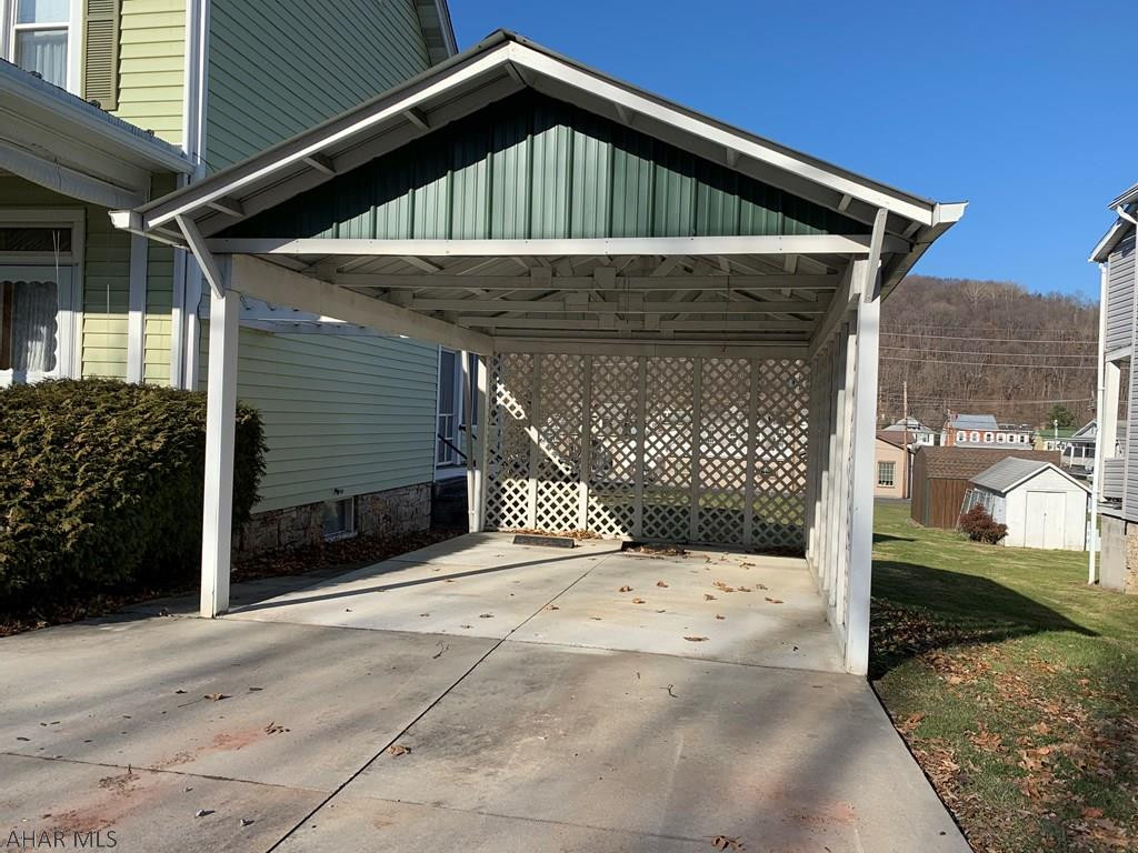 Unknown - Residential