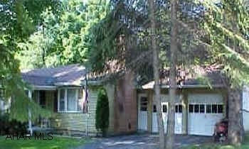 Foot of Ten - Residential