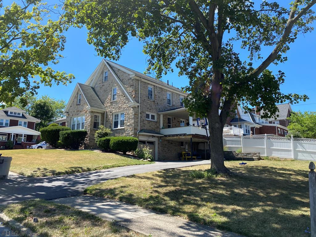 Calvert Hills - Residential