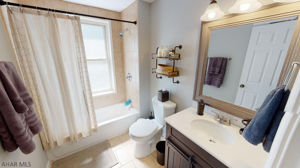 Llyswen - Residential