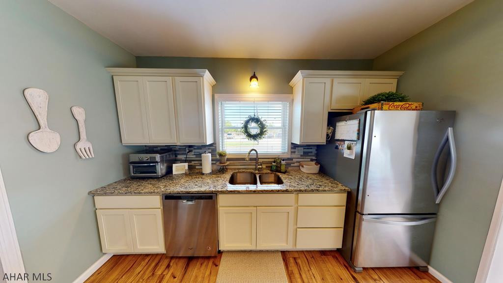 Llyswen - Residential