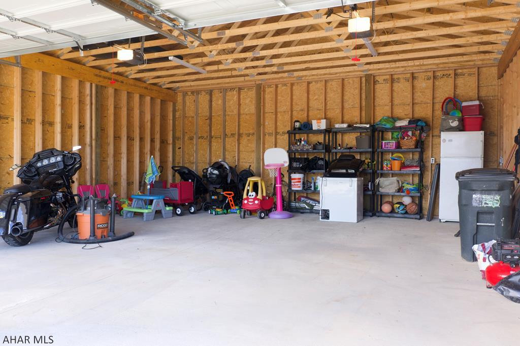 Llyswen - Residential