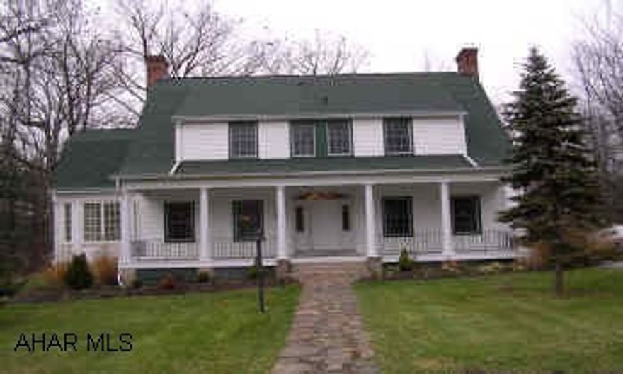 PRIVATE SETTING ON DEAD END.  AL HARDWOOD FLOORS.  FINISHED BASEMENT HAS FIREPLACE AND FULL BATH.  LIVING ROOM AND SUNROOM HAVE SEE THROUGH FIREPLACE.  FIREPLACE IN MASTER BEDROOM WITH SITTING ROOM.  DETACHED GARAGE HAS APT ON 2ND FLR. CONTACT SUSAN 935-8252 OR X141.