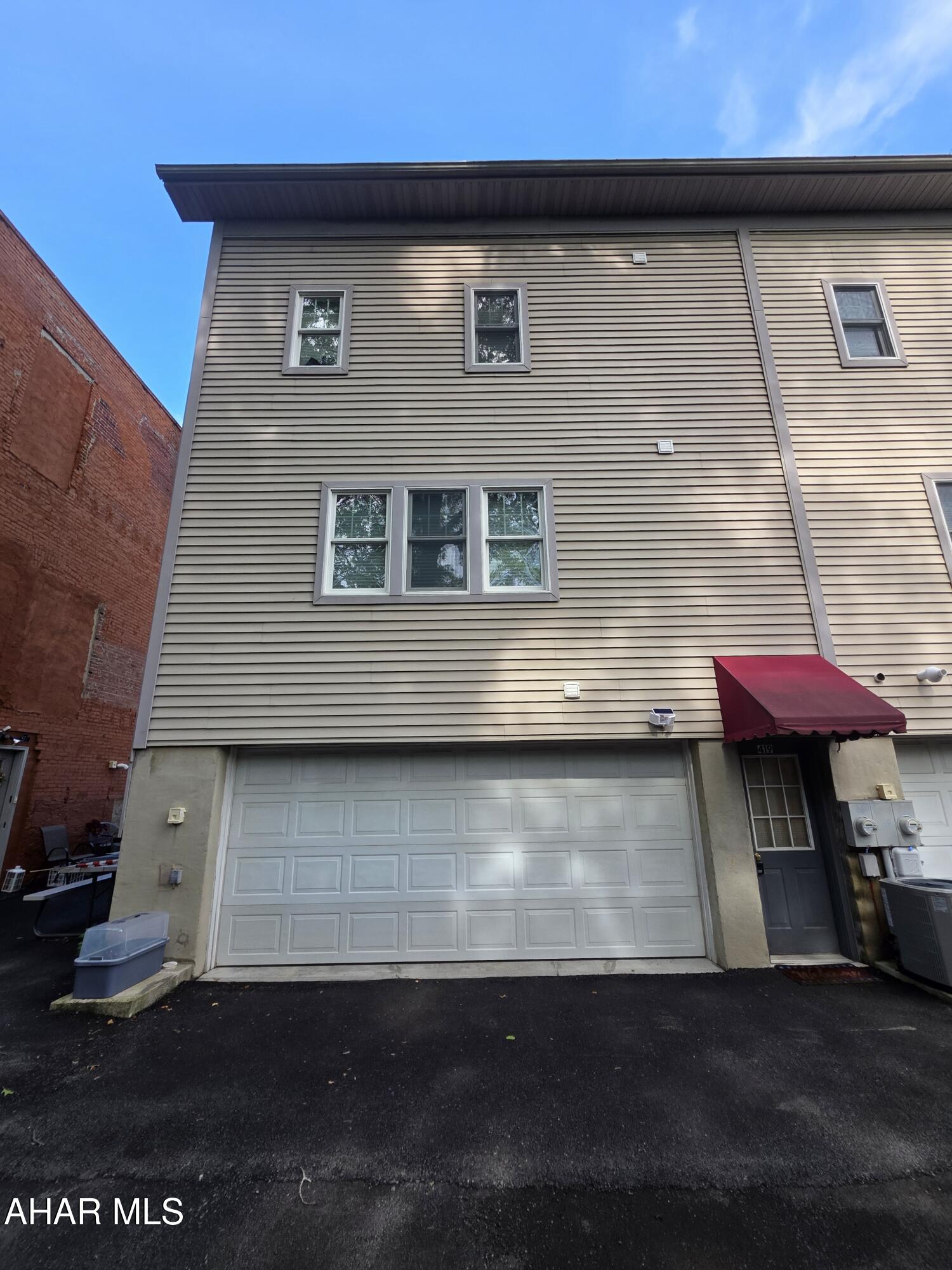 Hollidaysburg - Residential