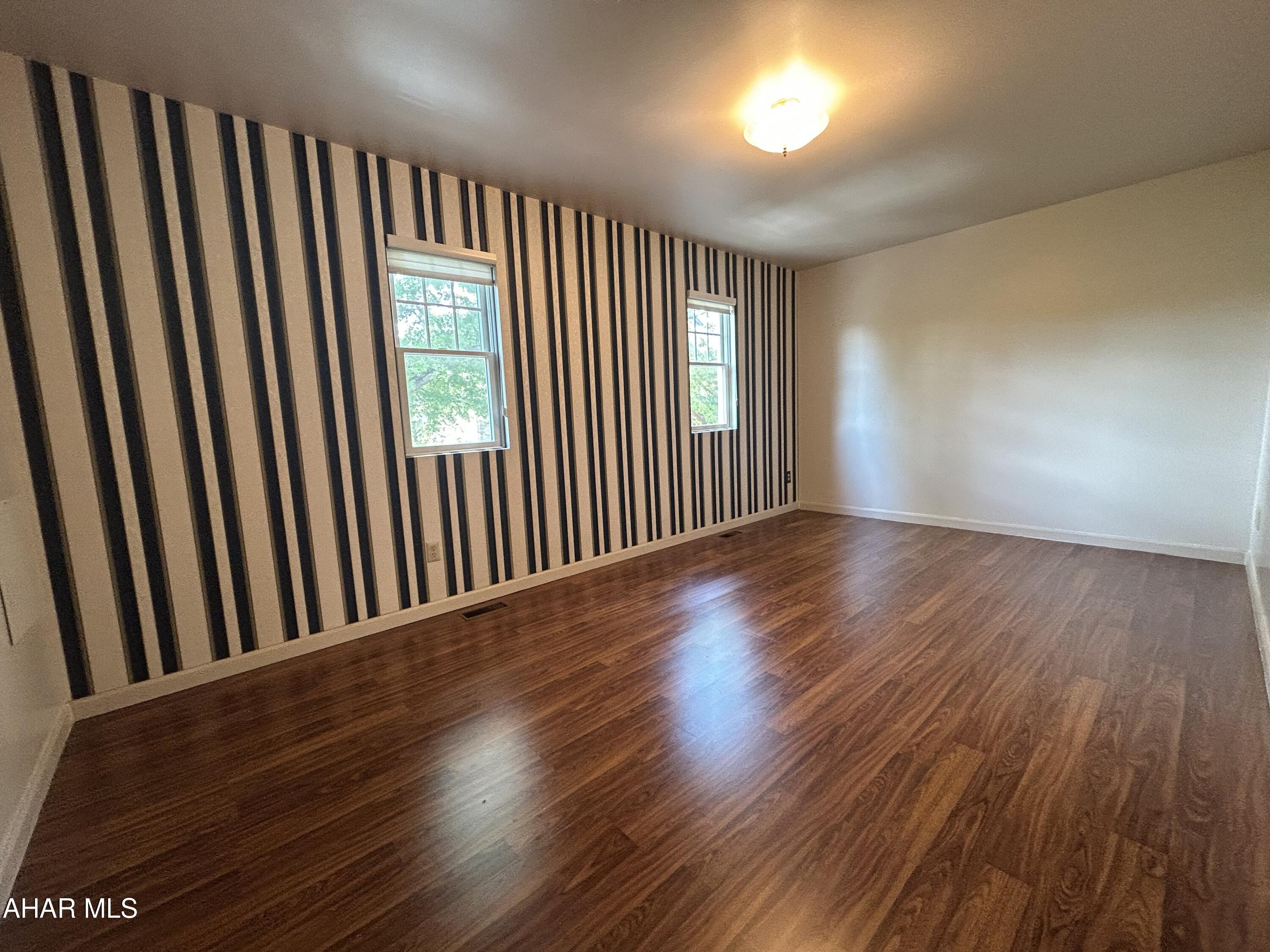 Hollidaysburg - Residential