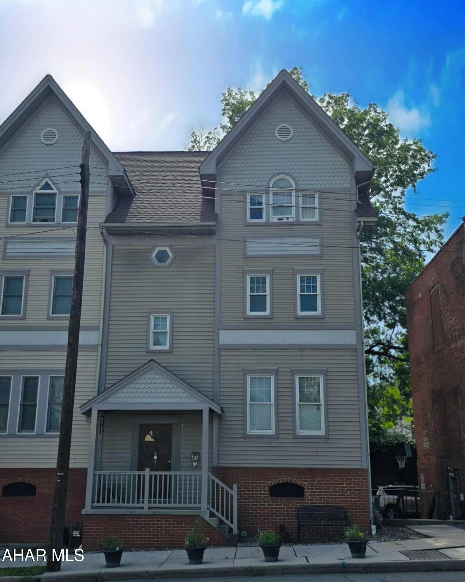 Hollidaysburg - Residential