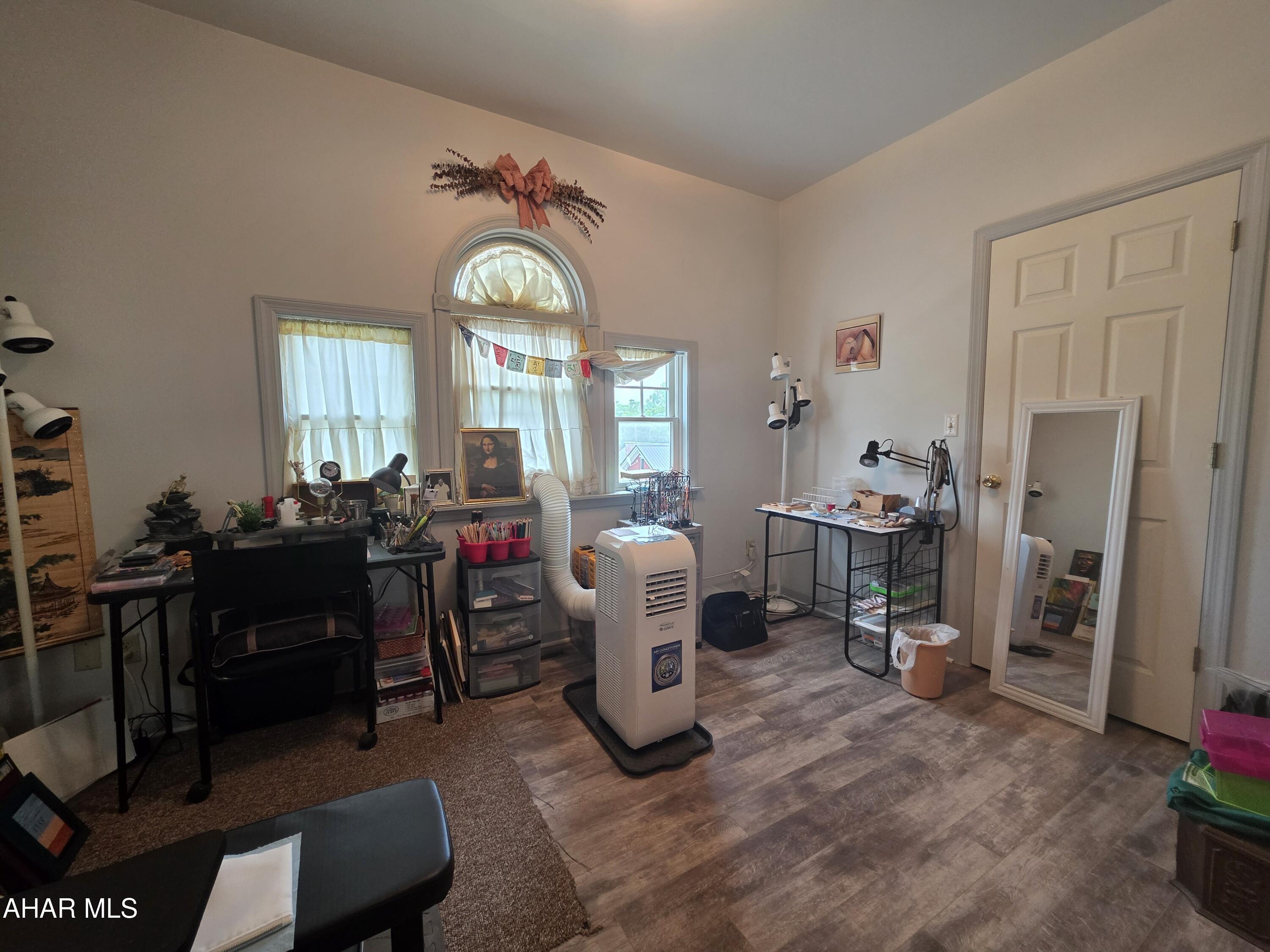 Hollidaysburg - Residential