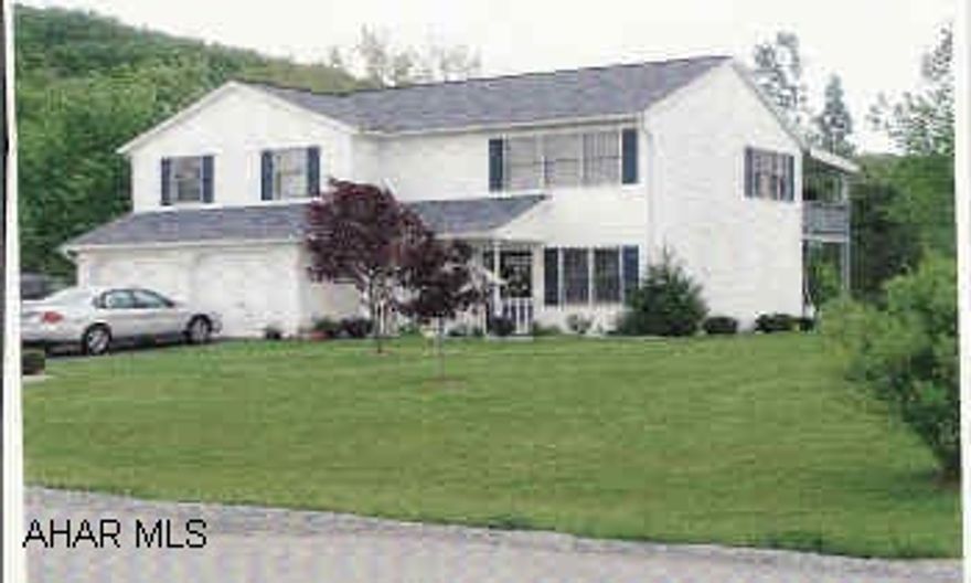 Great House ,Excellent Condition,1st Floor Family Room,Office and Laundry, Must See! Like New!