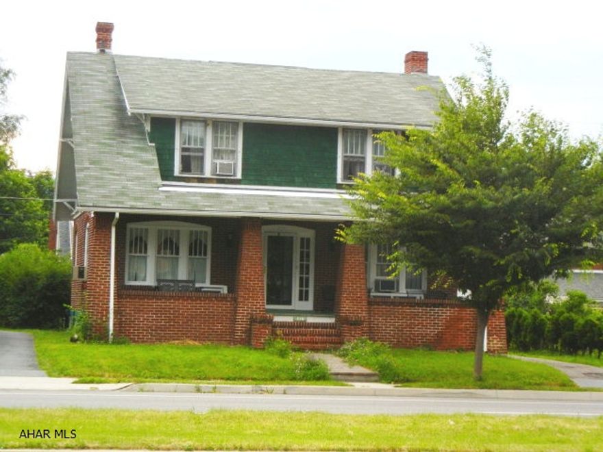 There is a contract on this property but owners want it to remain  active until the inspections & appraisal are done. New bath with corner shower & claw tub. Fenced in yard. Covered patio. Hardwood floors. Vinyl & ceramic tile.