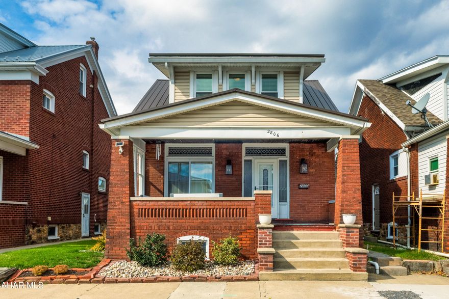 You will fall in love with this all brick home that's been kept in impeccable condition. Home offers 3 bedrooms and 1.5 baths. Fenced in back yard perfect for gatherings, play area or gardening. One car parking off the fenced in back yard.