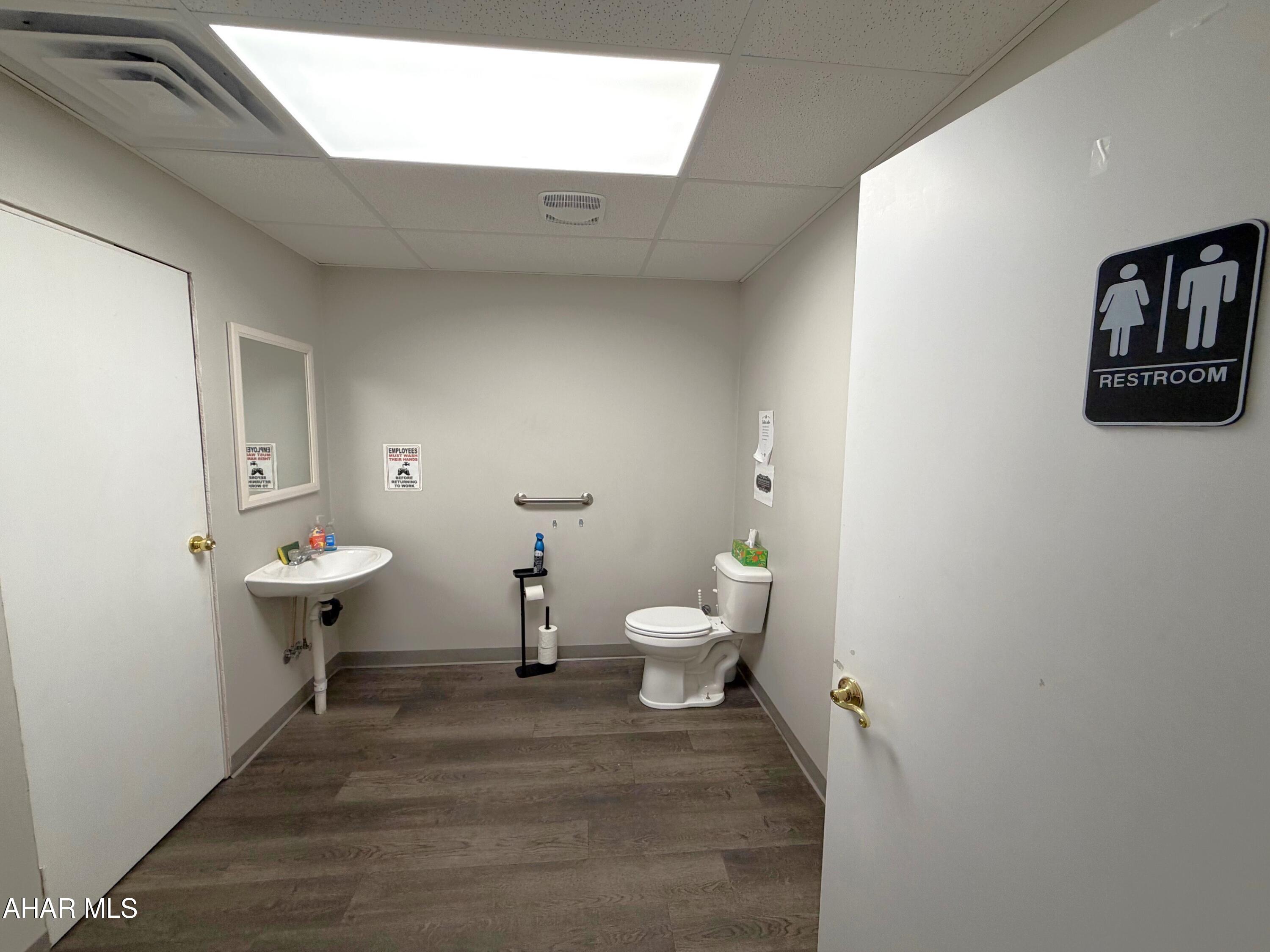 None - Commercial Lease